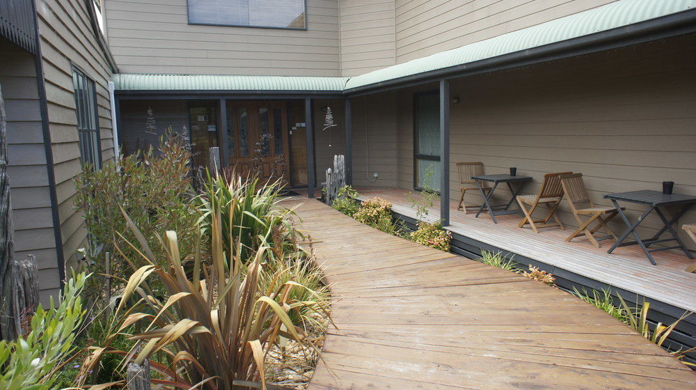Venus Escapes Guesthouse วีนัสเบย์ ภายนอก รูปภาพ