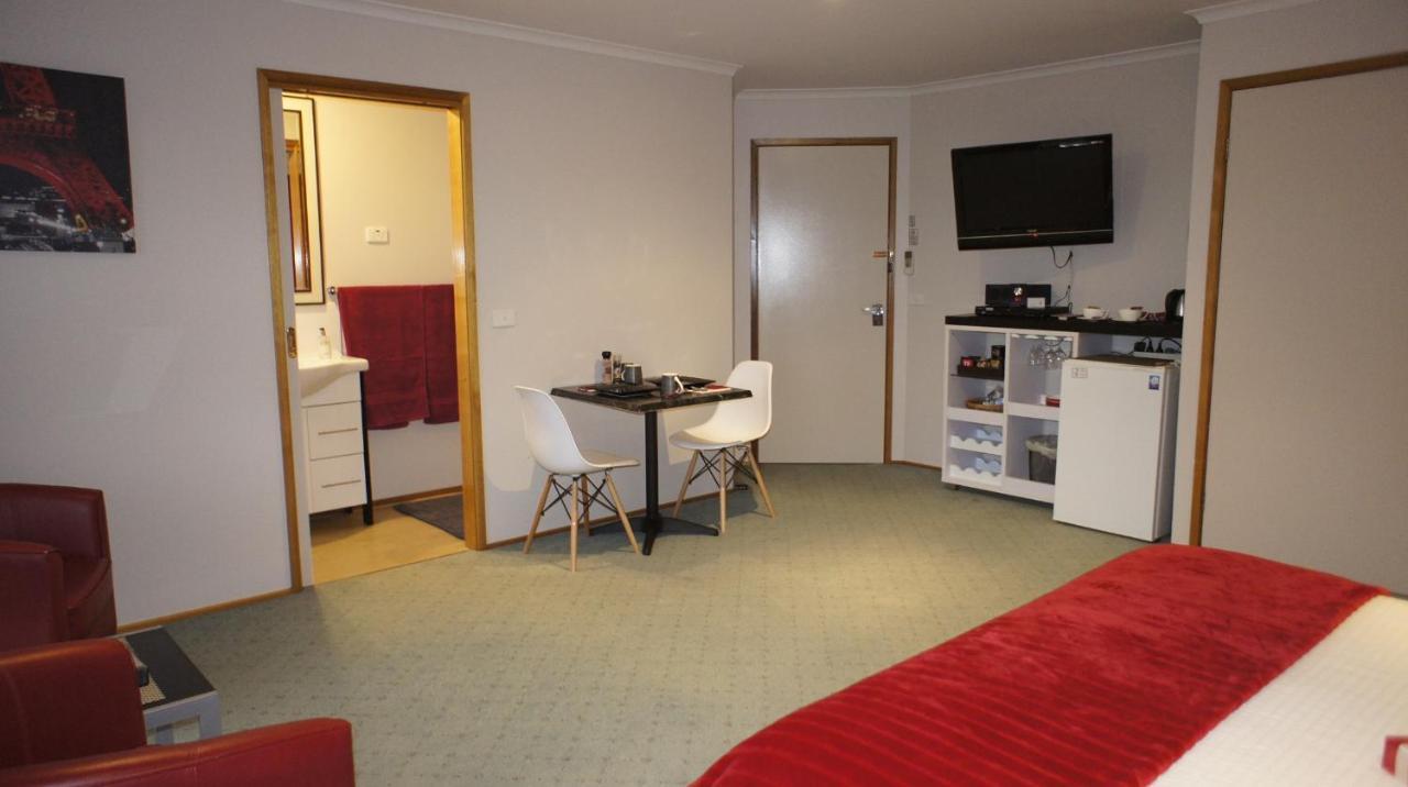 Venus Escapes Guesthouse วีนัสเบย์ ภายนอก รูปภาพ