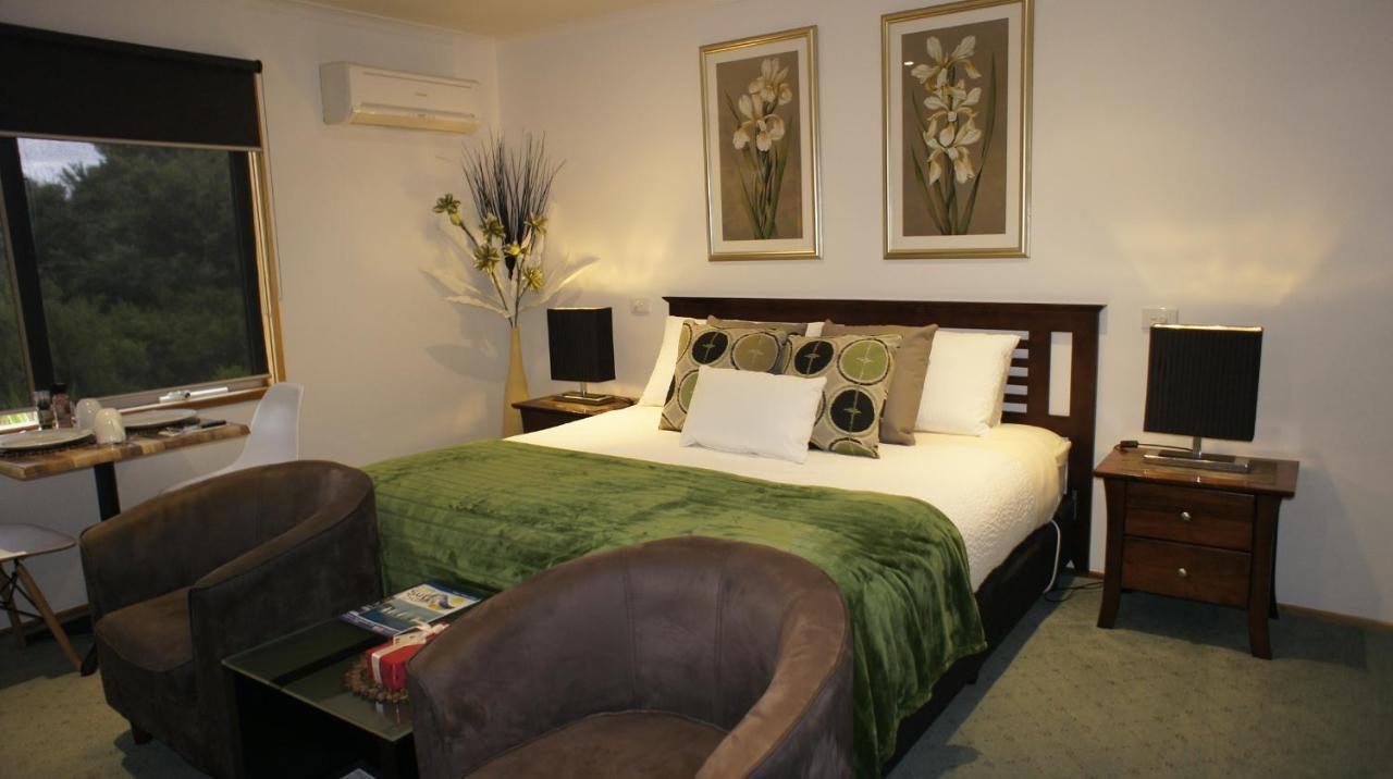 Venus Escapes Guesthouse วีนัสเบย์ ภายนอก รูปภาพ