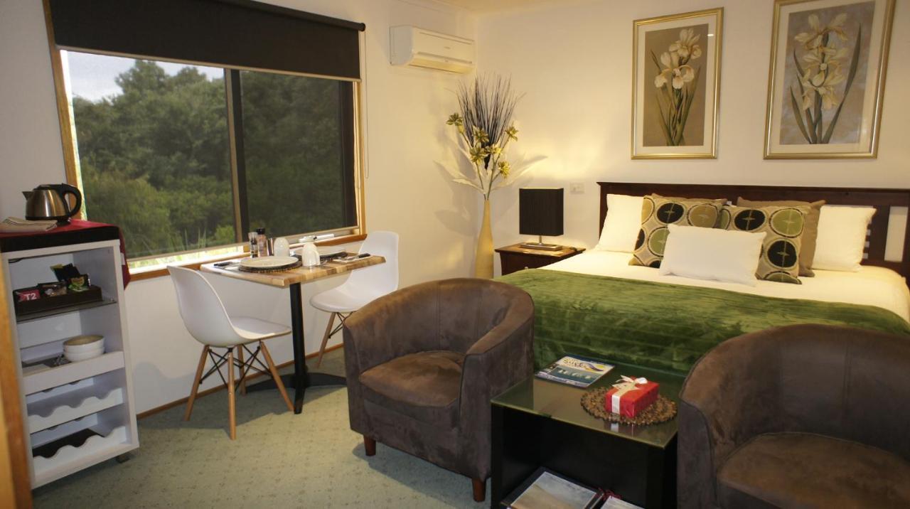 Venus Escapes Guesthouse วีนัสเบย์ ภายนอก รูปภาพ